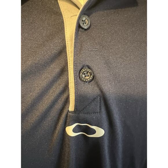 Oakley Regular‎ Fit Ohydrolix Men’s Large 3 Button Navy Blue - Picture 5 of 7